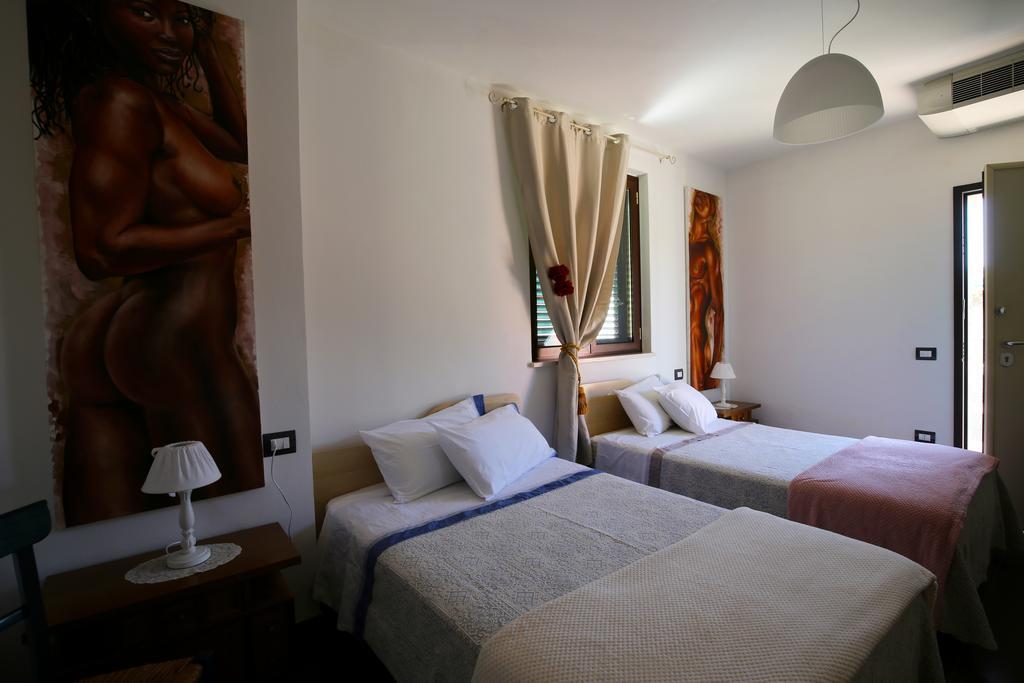 Il Gigante Che Dorme Castel Castagna